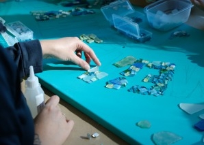 Atelier de mosaïque