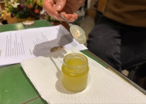 Making natural ointments
