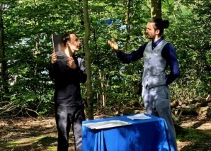 Krimi-Show im Freien