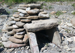 Cuisine d'équipe dans le four du berger péruvien