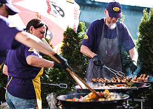 Paella team cooking