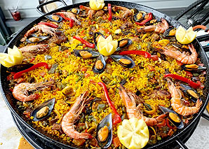 Paella team cooking