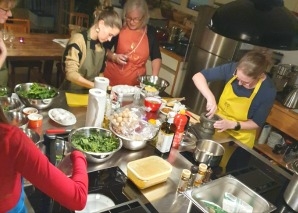Persian cooking in a team