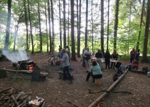 Pizza oven construction and pizza baking