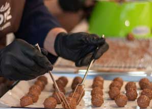 Atelier de lollies ou pralines et de truffes