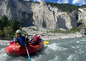 Riverrafting dans les gorges du Rhin