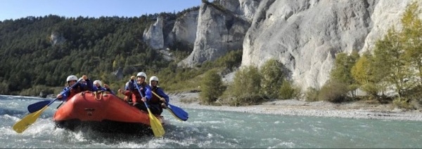 Riverrafting dans les gorges du Rhin