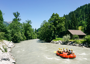 Descente en rafting sur la Simme