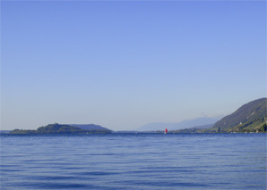 Tour en bateau sur le lac de Bienne avec événements