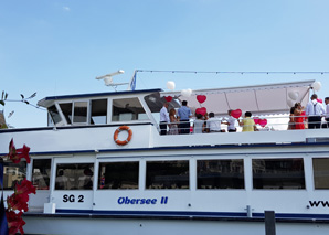 Passenger ship pulling and shipping