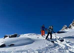 Randonnée en raquettes à neige avec fondue ou raclette