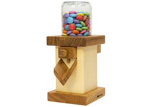 Build snack dispenser