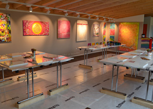 Action-Painting in der Kunstgalerie