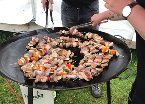 Outdoor cooking Emmental