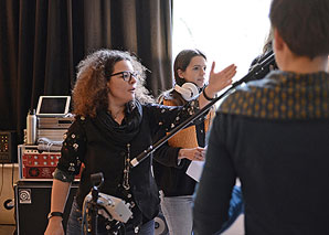 Chanson d'équipe dans le studio d'enregistrement luzern