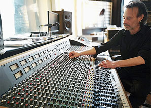 Chanson d'équipe dans le studio d'enregistrement luzern