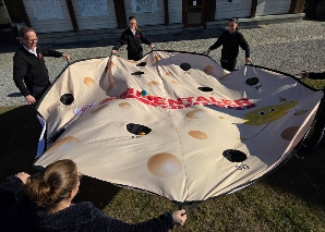 Emmentaler Plauschspiele mit Essen