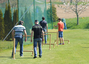 Teamwork im Dunkeln