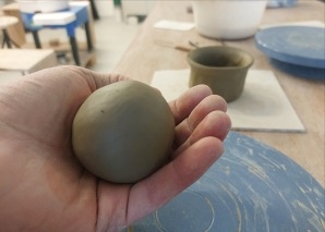 Workshop: ‘Hand-building pottery’