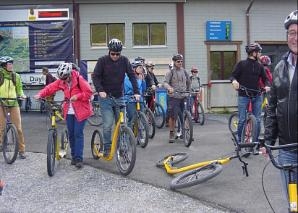 On foot and scooter in Adelboden