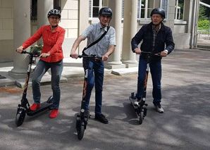 Electric scooter tour