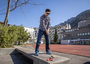 Urban golfing through Chur with Bündner menu