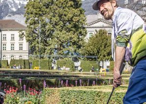 Urban golfing through Chur with Bündner menu