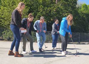 Urbangolf - jouer au golf à travers Burgdorf