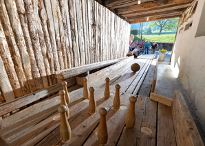 Rustic games and Swiss traditions