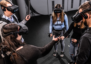 Virtual-Reality-Spielerlebnis für Teams