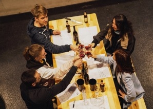 Événement de team building : créer du vin