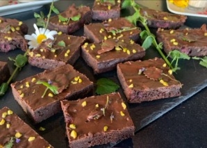 Wild herbs experience cookery course