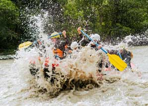 Whitewater rafting in the Engadin