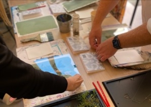 Kreativ-Workshop: Magische Bilder in Cyanblau