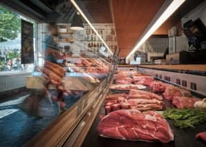 Wurstkurs in der Berner Bio-Metzgerei