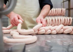 Séminaire sur la saucisse dans une boucherie près de Bâle