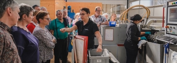 Visite de la manufacture de couteaux