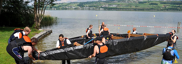 Construction de bateaux en équipe