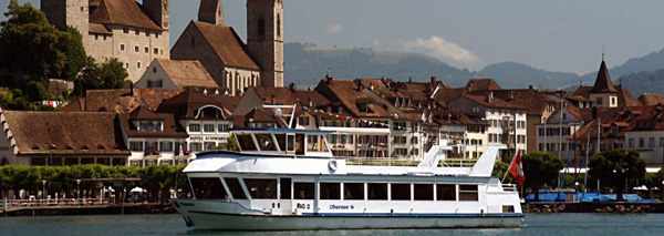 Boat trip on Lake Zurich with a visit to Kägi