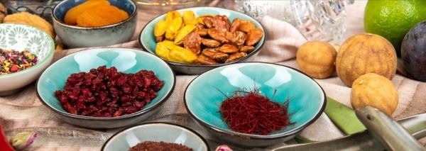 Persian cooking in a team