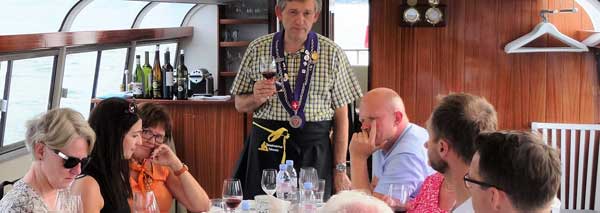 Croisière avec séminaire sur le vin et le fromage suisses