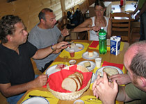 Spend the night in a cabin in Toggenburg