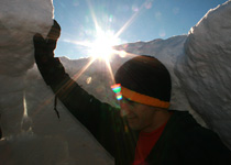 Igloo building in a team