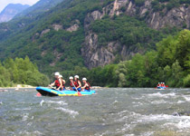 Fun-Rafting im Tessin