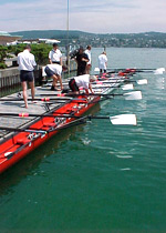 Teamspirit im 24er Ruderboot