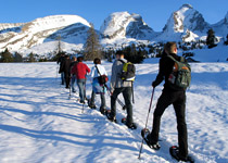 La Suisse, paradis de la raquette à neige