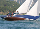 Sailing trip on Lake Thun with aperitif
