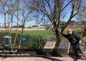 Disc Golf – Frisbeespiel in Körbe