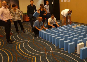 XXL Domino workshop for team building