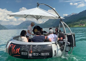 Bateau de fête sur le lac des Quatre-Cantons